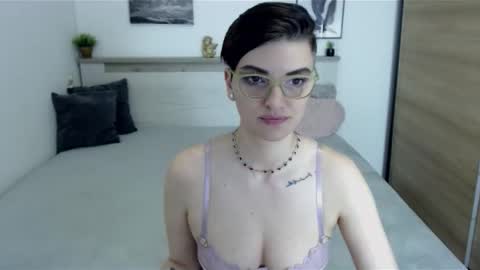 Hi there guys  My pleasure in your hands  pvt is open online show from 5, 4, 2026