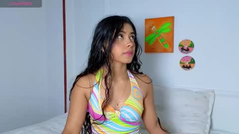 Snapshot of amymonroee chatting on 19, 9, 2025 Amy Monroe online show from 19, 9, 2025