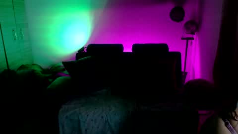 Im Amy IM NOT LOOKING FOR A PARTNER OR DATING online show from 6, 1, 2025