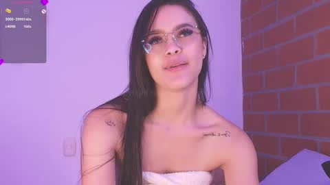 IG amyw0w   online show from 22, 2, 2025