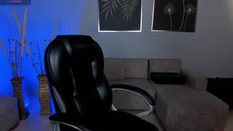 Snapshot of amywalker_ chatting on 5, 2, 2025 AMY WALKER online show from 5, 2, 2025