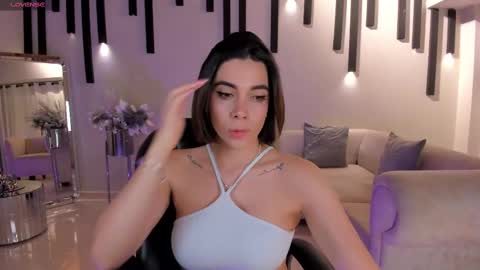 AMY WALKER online show from 17, 2, 2025