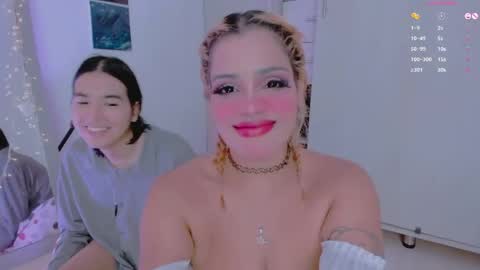 Snapshot of amyy_rouse chatting on 20, 5, 2026 Collinns online show from 20, 5, 2026