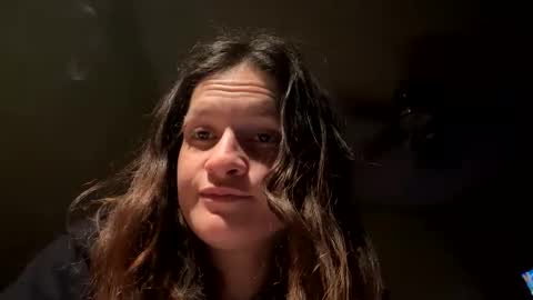 Snapshot of an_e333 chatting on 6, 10, 2025 an_e333 online show from 6, 10, 2025