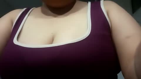 Snapshot of ana303444 chatting on 2, 3, 2026 ana303444 online show from 2, 3, 2026