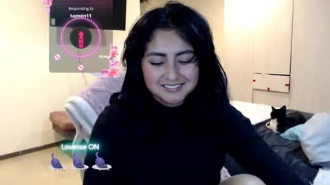 Ana Ricciardi online show from 17, 12, 2025