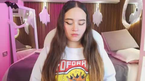 Snapshot of ana_taylor2 chatting on 15, 10, 2025 Ana online show from 15, 10, 2025