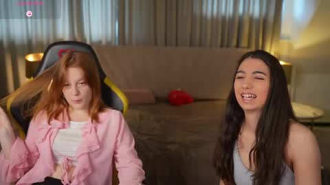 Snapshot of anabel2054 chatting on 7, 6, 2026 Sweet girls online show from 7, 6, 2026