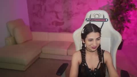 Snapshot of anabel2054 chatting on 20, 6, 2026 Sweet girls online show from 20, 6, 2026