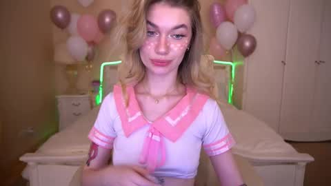 Snapshot of anacondaon chatting on 13, 2, 2025 Nika online show from 13, 2, 2025