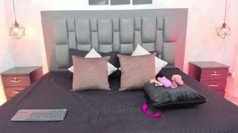 anahi  online show from 6, 4, 2026