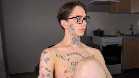 simon online show from 28, 12, 2024