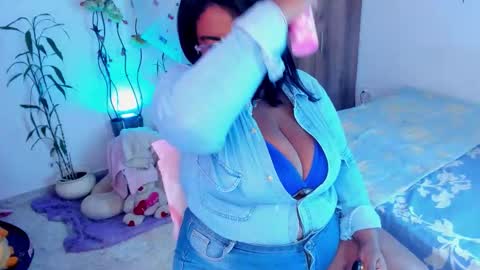Snapshot of anai_valentinex chatting on 22, 3, 2026 anai_valentinex online show from 22, 3, 2026