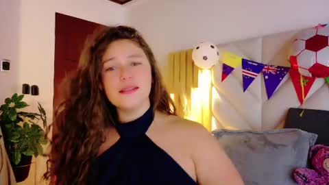 Snapshot of anaise_latif chatting on 1, 7, 2026 Anaise online show from 1, 7, 2026