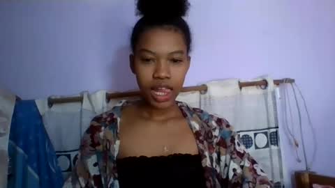 anaissa23 online show from 28, 6, 2026