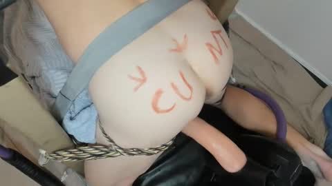 Snapshot of analmagician chatting on 3, 1, 2025 analmagician online show from 3, 1, 2025