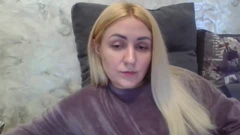 analqueen2024 online show from 19, 4, 2026