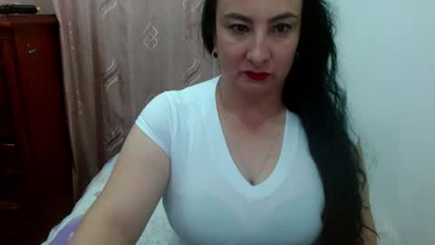 Snapshot of anamaria288 chatting on 20, 7, 2026 anamaria288 online show from 20, 7, 2026