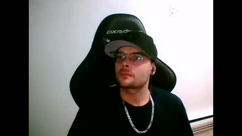 Snapshot of anarchyy1994 chatting on 13, 3, 2026 anarchyy1994 online show from 13, 3, 2026