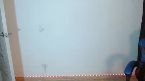 Snapshot of anarosse__ chatting on 18, 9, 2025 ana 3 online show from 18, 9, 2025