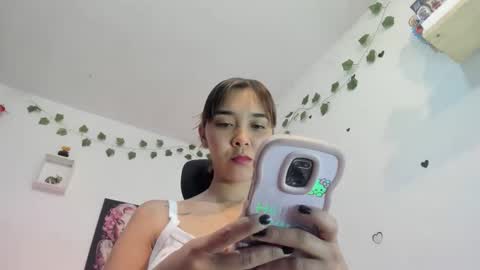 Snapshot of anastasia_tuya chatting on 9, 2, 2026 anastasia online show from 9, 2, 2026