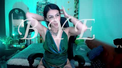 Jennyfer.... but u can say me Anastasia online show from 13, 2, 2025