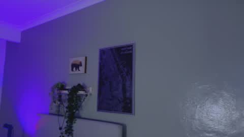 Kendra  online show from 30, 3, 2026