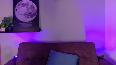 Kendra  online show from 17, 4, 2026