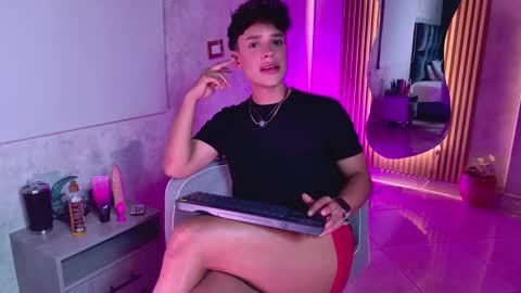 Snapshot of ander_ashford77 chatting on 29, 5, 2026 Ander online show from 29, 5, 2026