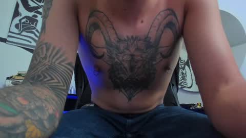 Snapshot of anders_x chatting on 10, 7, 2026 Andrs - online show from 10, 7, 2026