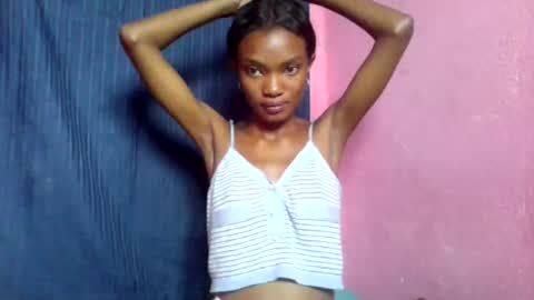 Snapshot of andohh237973 chatting on 14, 12, 2025 andohh237973 online show from 14, 12, 2025