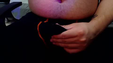 Snapshot of andrcs chatting on 7, 3, 2025 andrcs online show from 7, 3, 2025