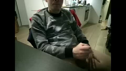 Snapshot of andre7760 chatting on 10, 10, 2025 my skyp ericson1976 online show from 10, 10, 2025