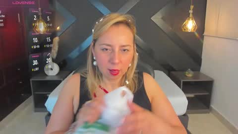 A N D R E online show from 5, 2, 2026