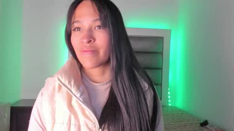 andrea_brunette_ online show from 13, 10, 2025