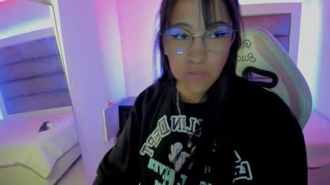 andrea_brunette_ online show from 2, 12, 2025