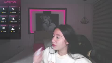 Andrea Ramos online show from 16, 12, 2025