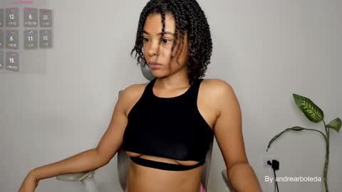 Andrea  online show from 4, 3, 2025