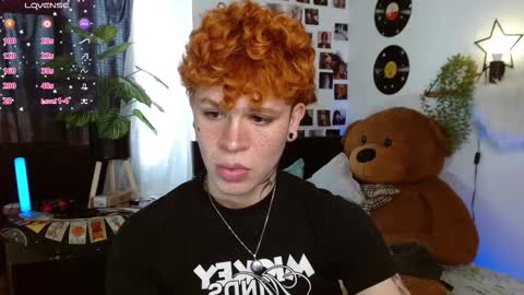 Snapshot of andreewwolffman chatting on 20, 9, 2025 Andrew online show from 20, 9, 2025