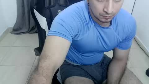 andres180950734 online show from 19, 3, 2026