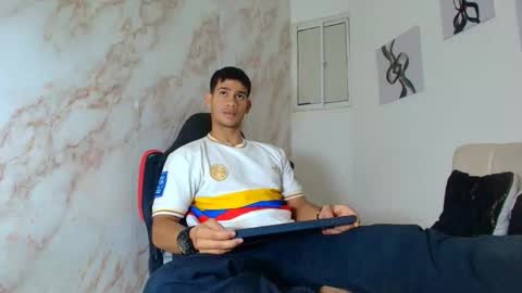 andres_stud online show from 13, 1, 2026