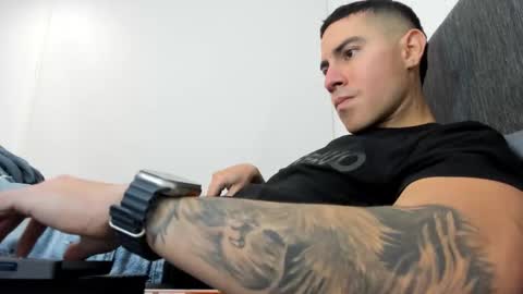 Snapshot of andresjuan92 chatting on 28, 2, 2026 onlyfanscallmegotter online show from 28, 2, 2026