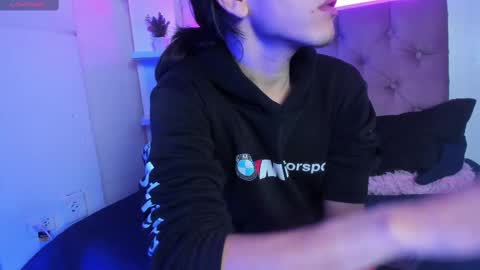 Andreuw Wolf online show from 7, 3, 2025