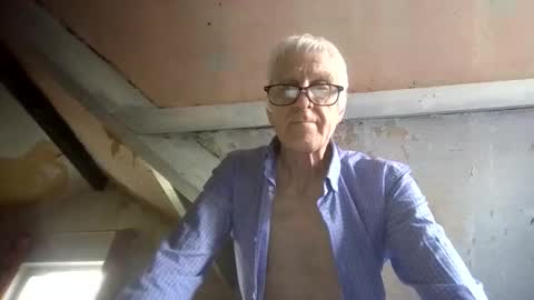 Snapshot of andrew160258 chatting on 16, 4, 2026 Andrew online show from 16, 4, 2026