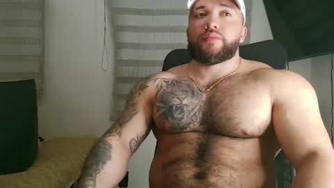 Snapshot of andrew_holden__ chatting on 16, 7, 2026 andrew_holden__ online show from 16, 7, 2026