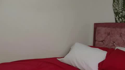 Snapshot of andrew_restrepo chatting on 2, 11, 2025 andrew restrepo online show from 2, 11, 2025