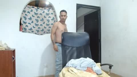 andrew online show from 12, 4, 2026