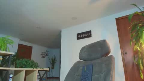 ANDREW WEST online show from 19, 11, 2025