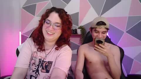 Snapshot of andrewanndcherry chatting on 18, 4, 2026 Andrew and Cherry online show from 18, 4, 2026