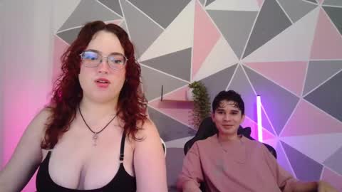 Snapshot of andrewanndcherry chatting on 18, 5, 2026 Andrew and Cherry online show from 18, 5, 2026